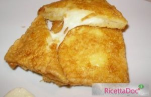 Mozzarella in carrozza