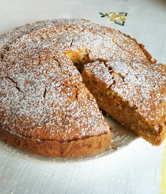 Torta di carote